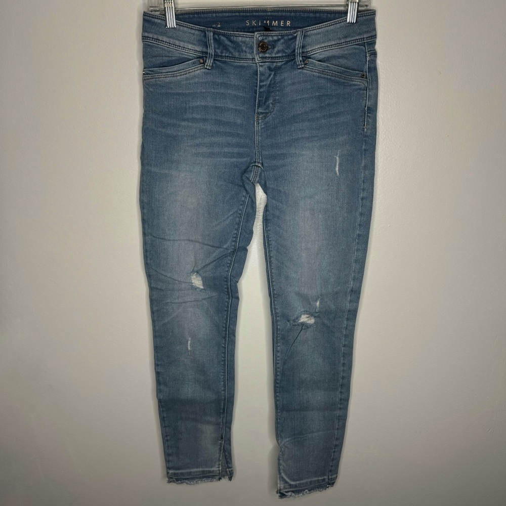 White House Black Market The Skimmer Distressed Skinny Ankle Jeans Size 2